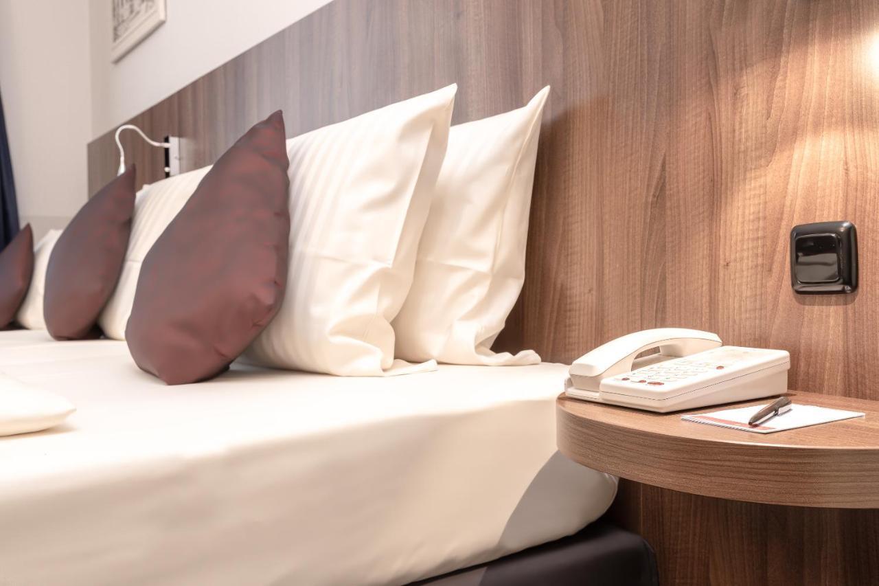 Ramada By Wyndham Frankfurt Central Station Frankfurt am Main Exterior photo